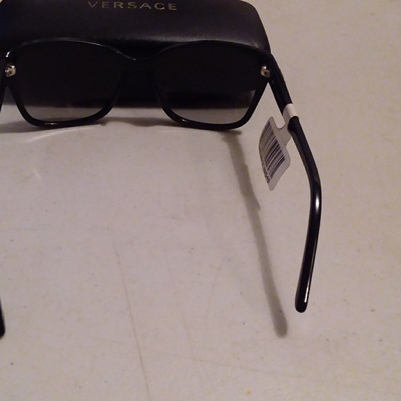 Versace Authentic Sunglasses - Picture 5 of 6